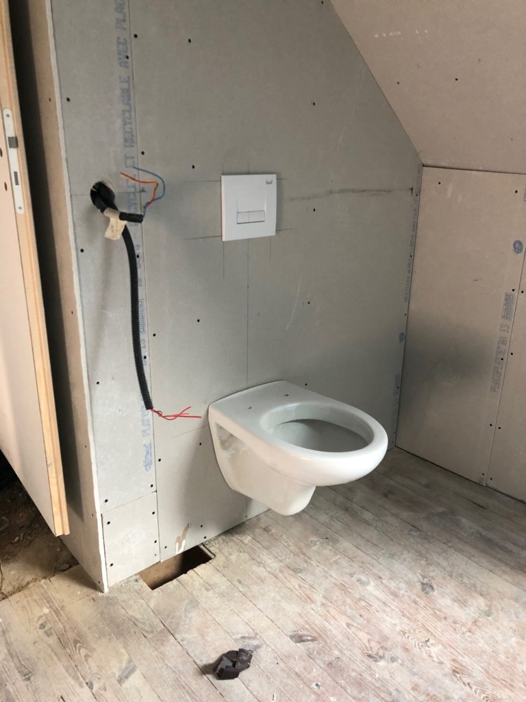 Plombier à Vannes – dépannage, rénovation salle d’eau, WC
